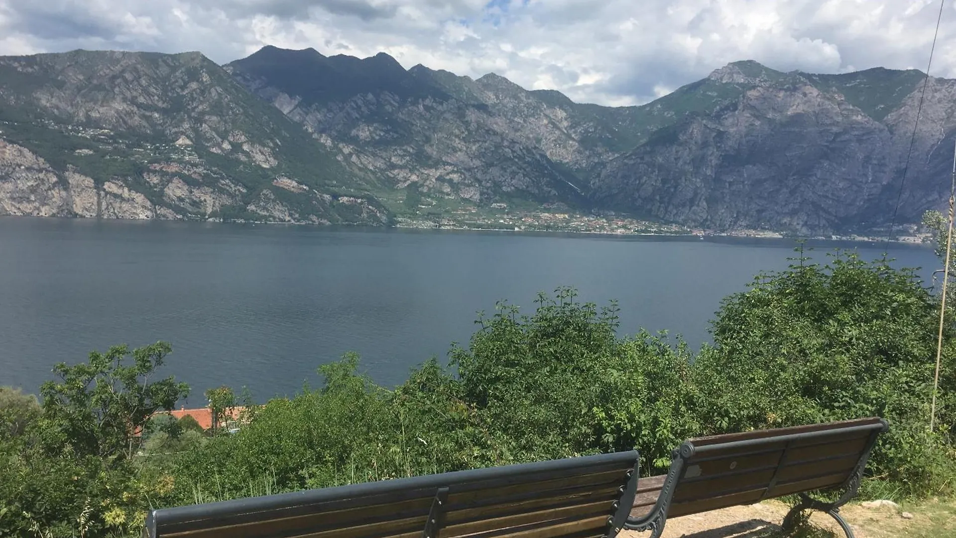 Apartment Lake View Μαλτσεζίνε Ιταλία